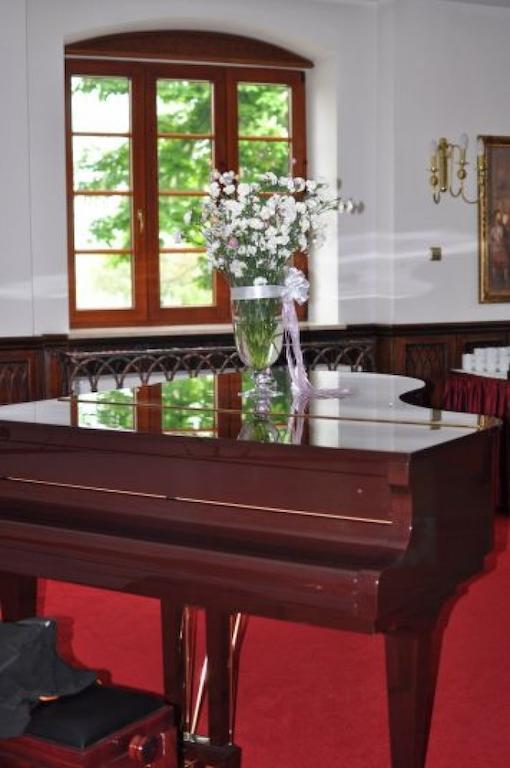 Zamek Gostynin Aparthotel Εξωτερικό φωτογραφία